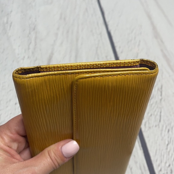 Auth Louis Vuitton PTI Clutch Wallet Yellow Purple - Picture 4 of 13